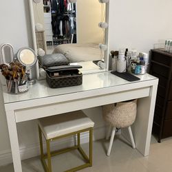 Makeup Vanity 