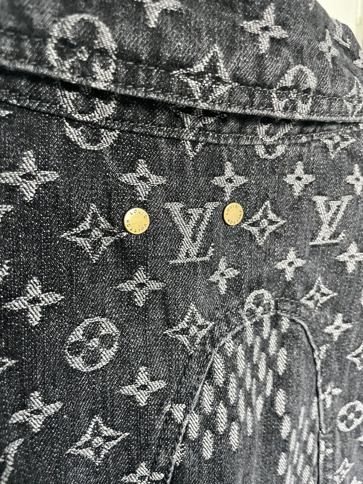 LOUIS VUITTON Grey Denim Button Up Jacket *LV Monogram LOGO* 52