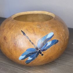 Vtg Handmade Etched Hand Painted Dragonfly Gourd Vase, Tissue Holder – 