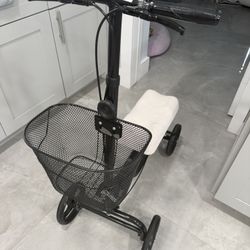 Knee Scooter