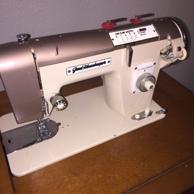 Vintage Super Deluxe Zig Zag Good Housekeeper Sewing Machine for Sale