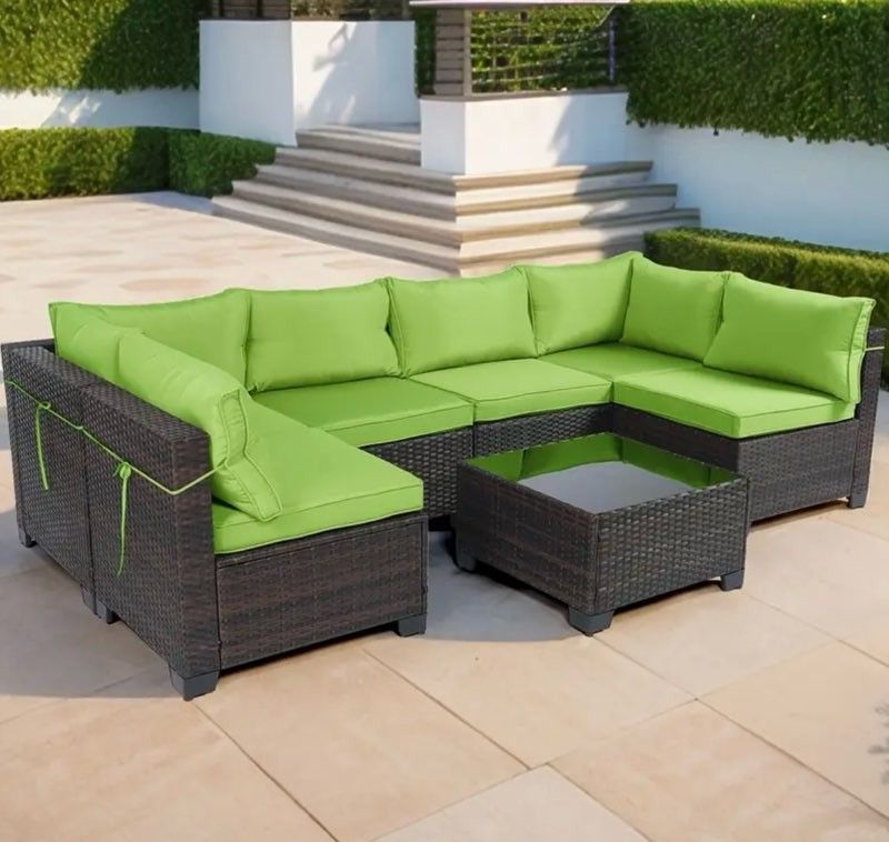 Wicker Patio Sectional Set ✨ Brand New ✨