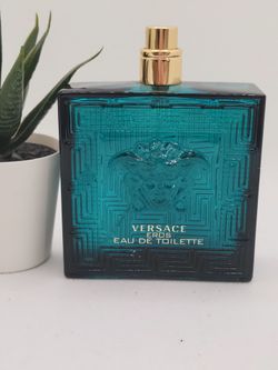 Versace
Eros Eau de Toilette
3.4 fl (TESTER, 2 AVAILABLE)