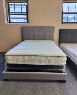 Full size bed