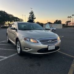 2011 Ford Taurus