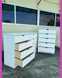 8 and 5 drawers dresser/ Five and eight drawers dresser