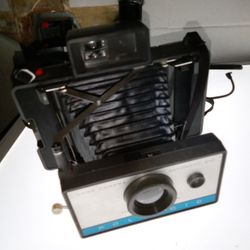 Polaroid Land Camera 210