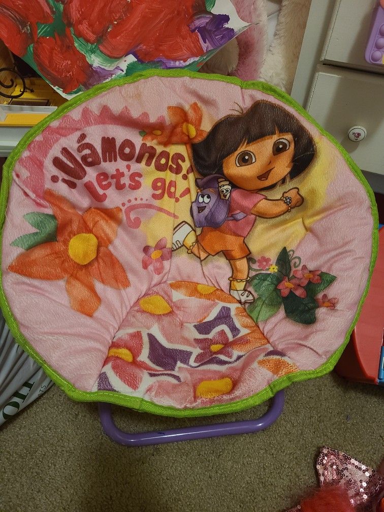 Dora Chair