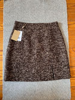 Michael Kors skirt, Size 8 (never been worn)