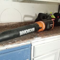 Worx Electric Leaf Blower 