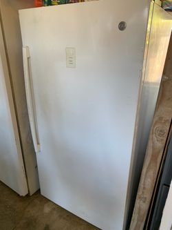 GE 17 Cu. Ft. Upright Freezer – $50 OBO