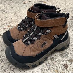 TODDLER HIKING BOOTS