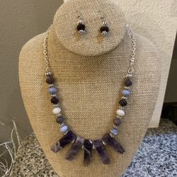 Natural Stones Necklace Set