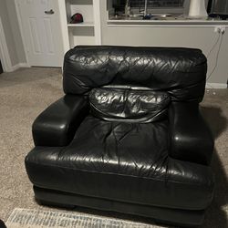 Black Italian Leather 1-Seater Couch