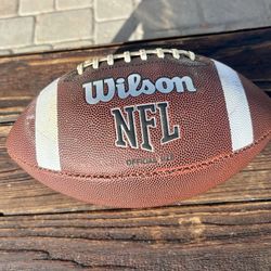 Wilson NFL Official Size Football – Great Condition
