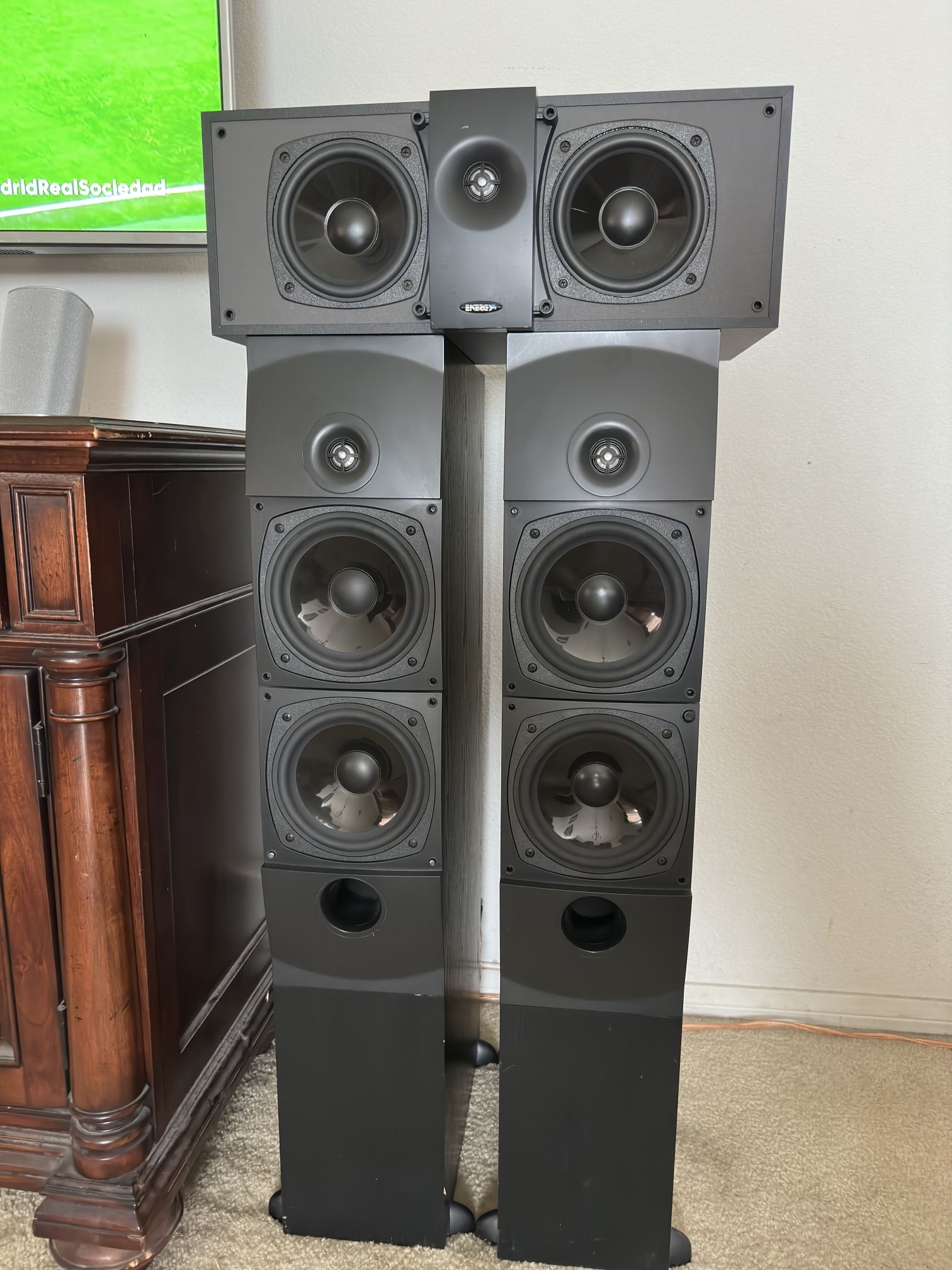 Pair Energy e : XL26 Tower Speakers And One Center Channel Energy