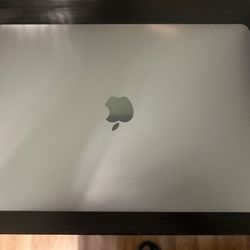 MacBook Pro 13"