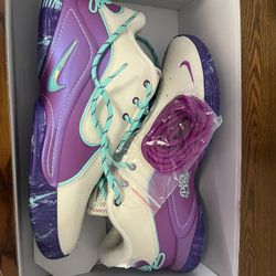 NIKE LEBRON XXII SOFT PEARL/HYPER TURQ SIZE MEN'S 10