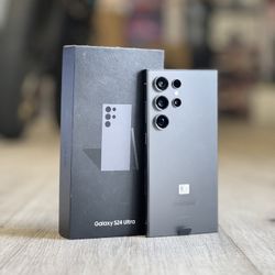 Samsung Galaxy S24 Ultra 5G (Unlocked) (Take It Home In Payment/ llévatelo a casa en pagos) 