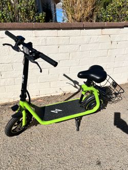 PHANTOM COMMUTER R1 SEATED SCOOTER