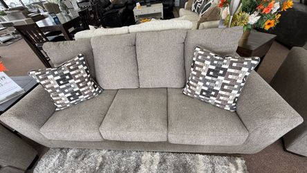 2 PC SOFA AND LOVESEAT