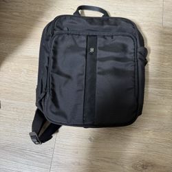 Victorinox Nylon 28.6 cms Black Messenger Bag