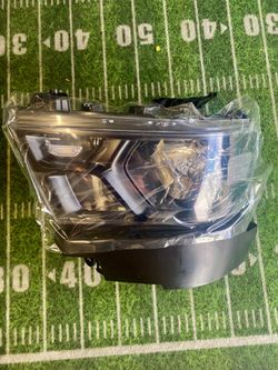 2019-2024 ram 1500 black headlight
