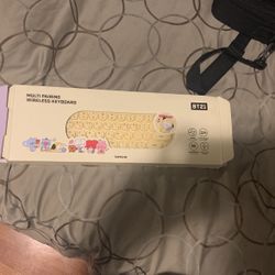 Multi Pairing Wireless Keyboard Bt21