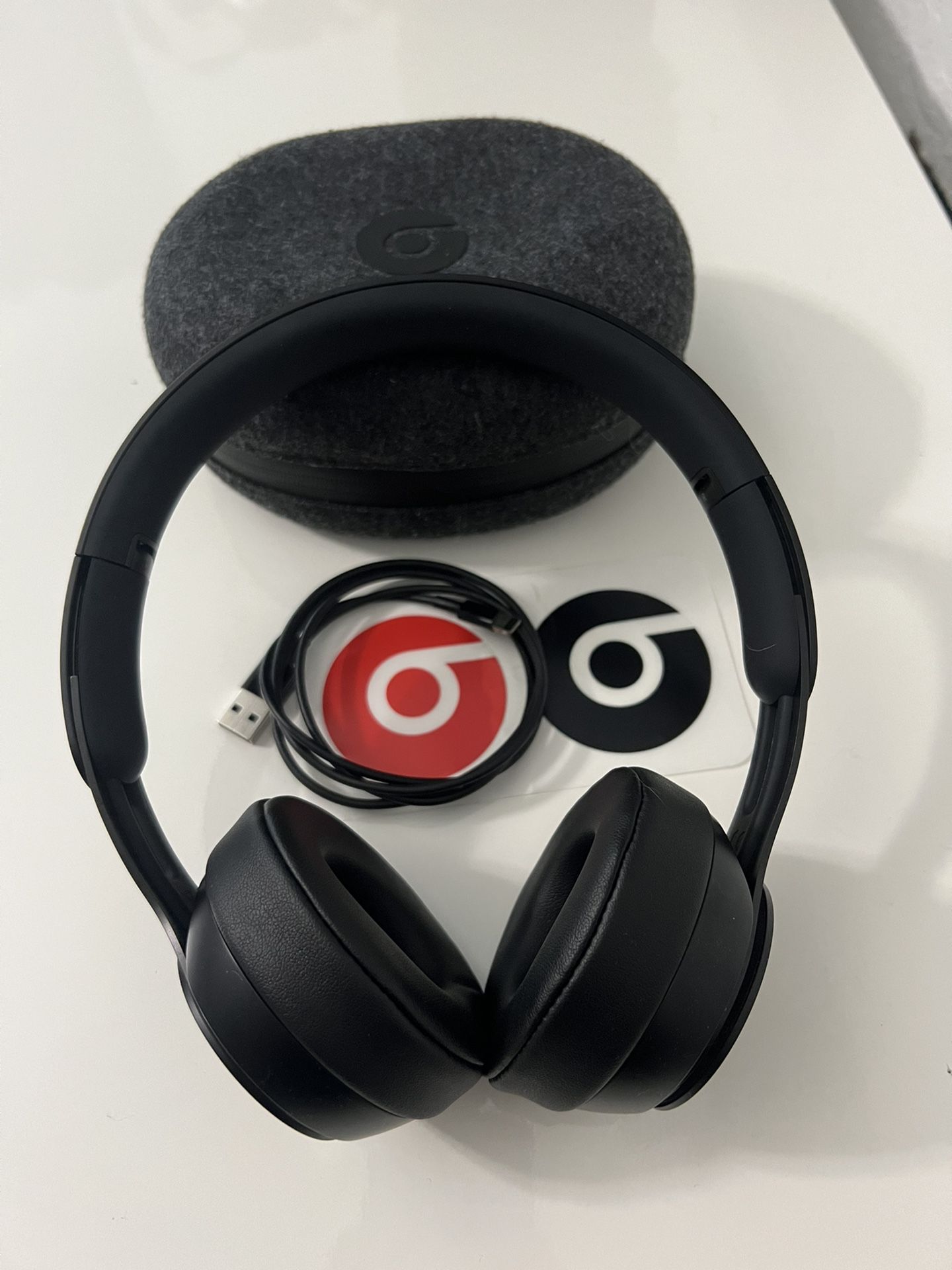 Beats by Dr. Dre SOLO PRO On Ear Noise Cancelling Wireless Headphones BLACK