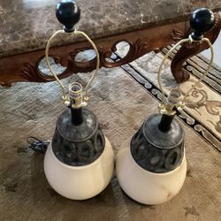 Set Of Designer Hand-made Wheel-thrown Ceramic Table Lamps In Good Condition Asking $350. Pairs 