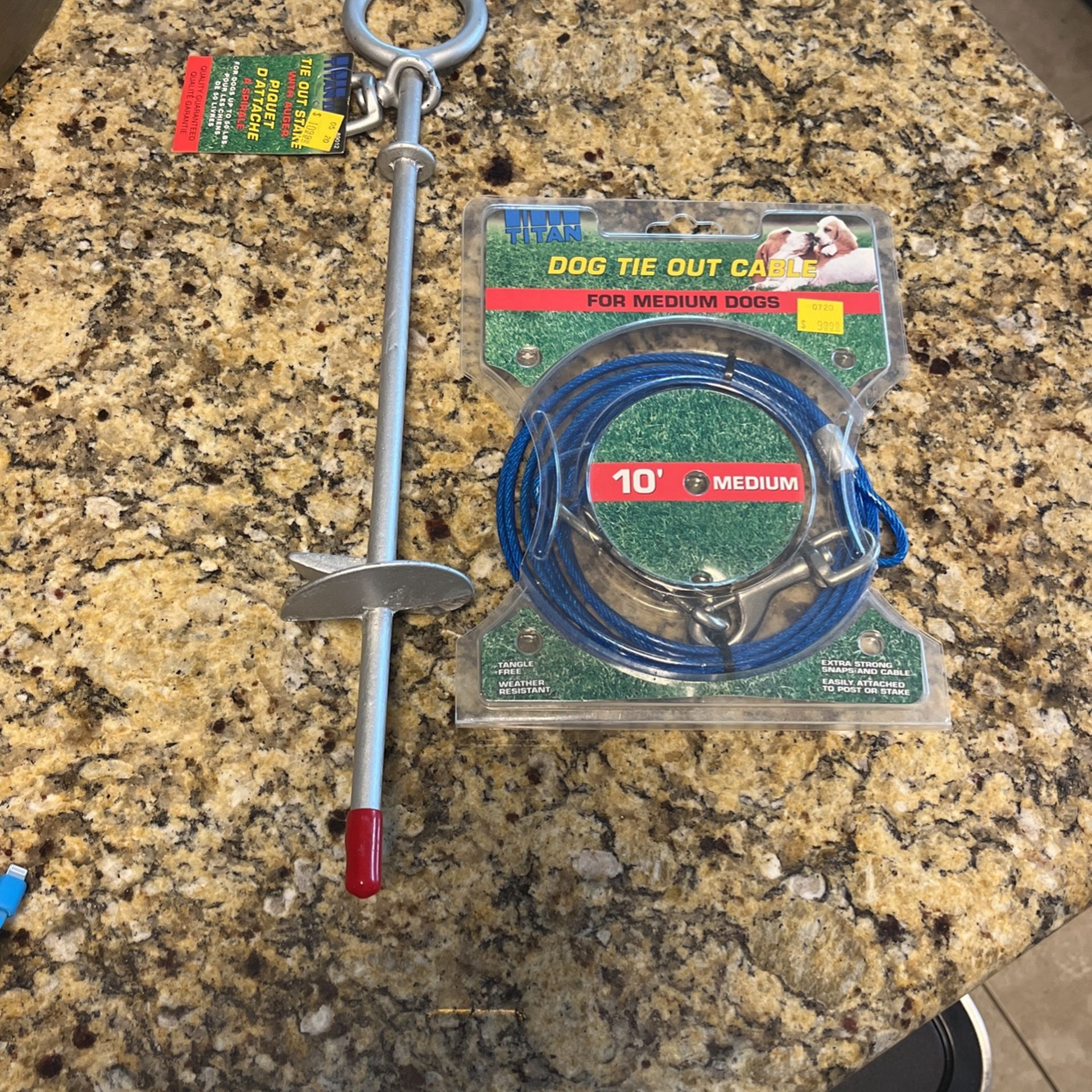 Dog Tie Out Cable And Stake 10’ For Medium Dogs