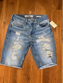 GUESS Men's Logan Slim-Fit Destroyed Denim Shorts size 29