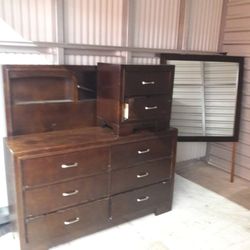 ** QUEEN REAL WOOD BEDROOM SET** NO MATTRESSES!! $350 obo
