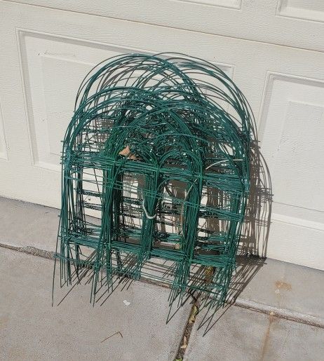 30 Plus Feet Of Garden Fencing 