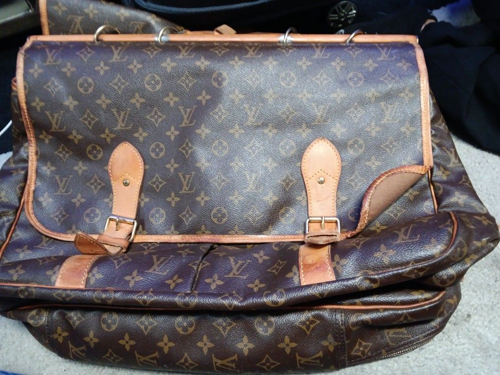 LV Vintage Sac Chase Travel Bag