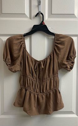 Brand new mocha puff sleeve peplum top size L Juniors