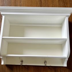 Bathroom Shelf With 2 hooksi