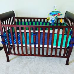 Crib Turns Into Toddler Bed