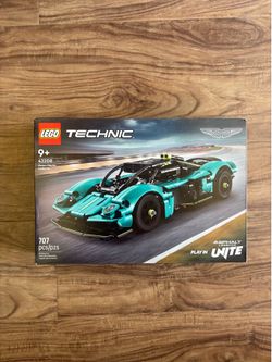 Lego Technic Ashton Martin Valkyrie