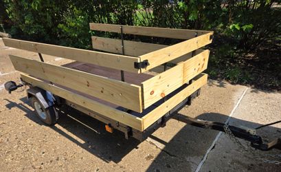 Utility Trailer with Removable Sides