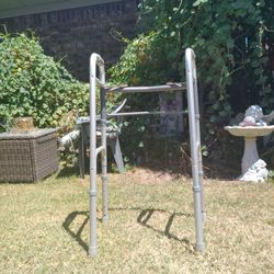 Adult walker