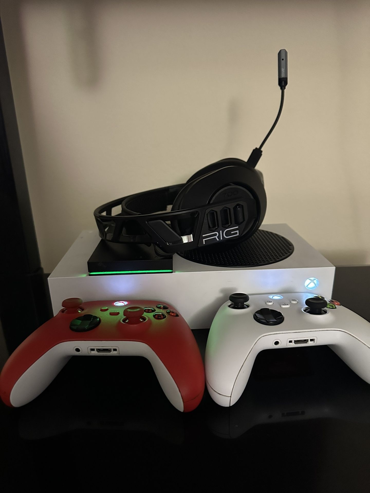 Xbox Series S Bundle