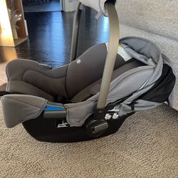 Nuna Infant Car Seat With Base - No Accidents . Pickup In Monument Colorado 