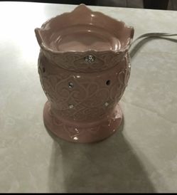 Tiara Scentsy Warmer