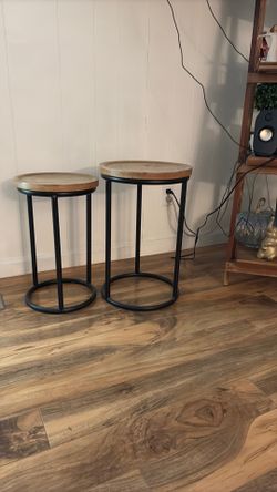 Wood and metal end tables or decorative tables
