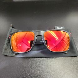 Oakley Holbrook Sunglasses 