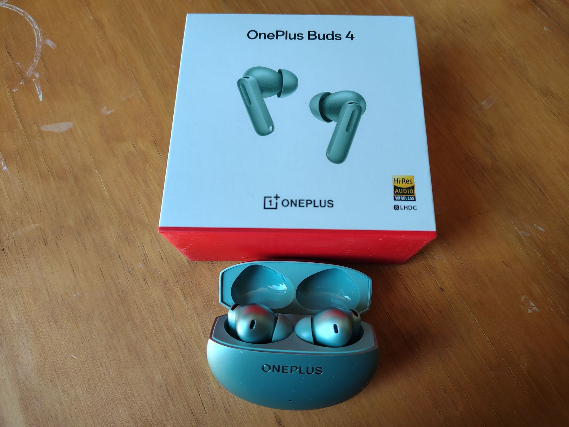 One plus buds 4