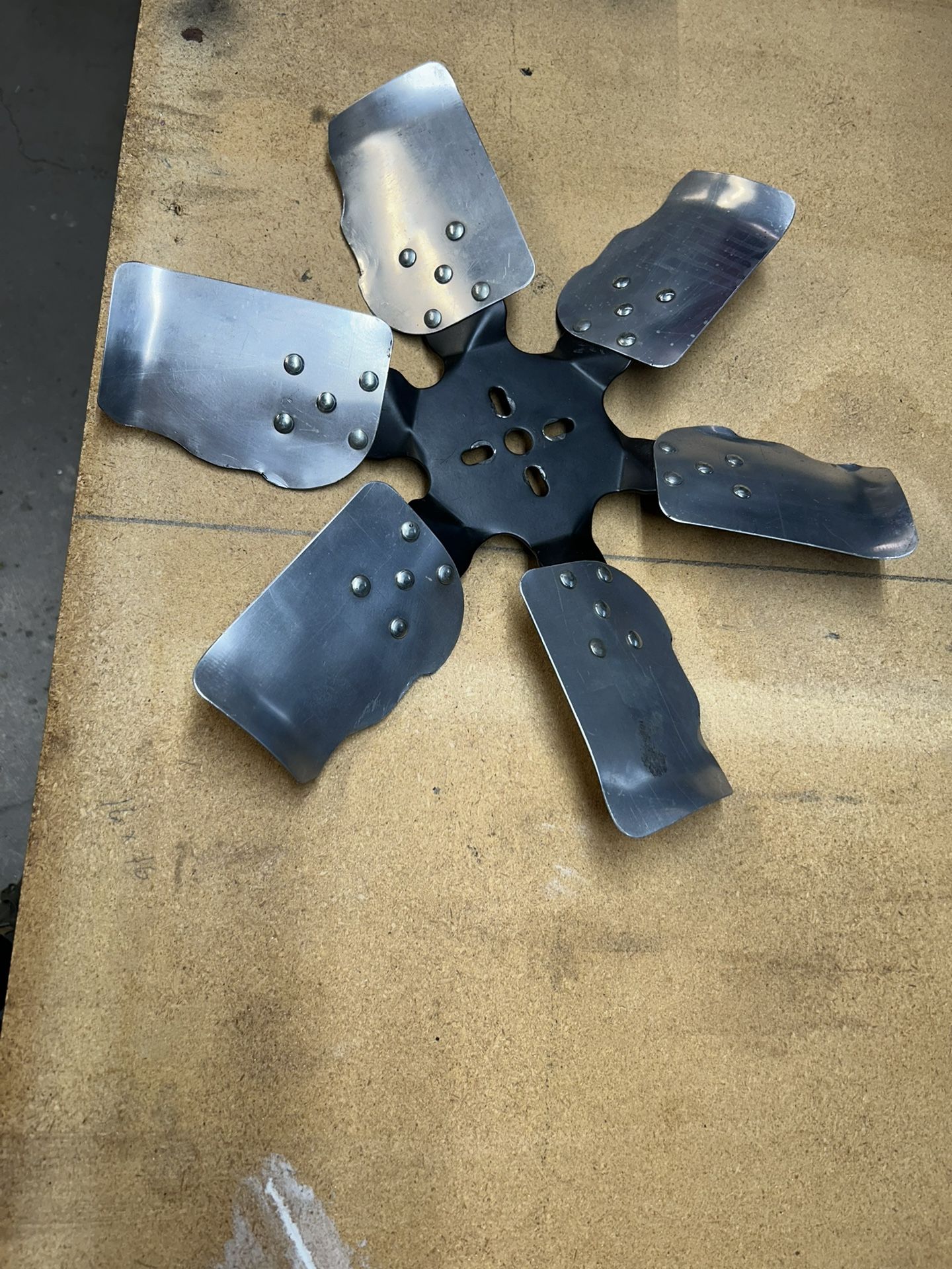 18 inch Race Fan