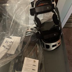 Knee Braces Brand New 
