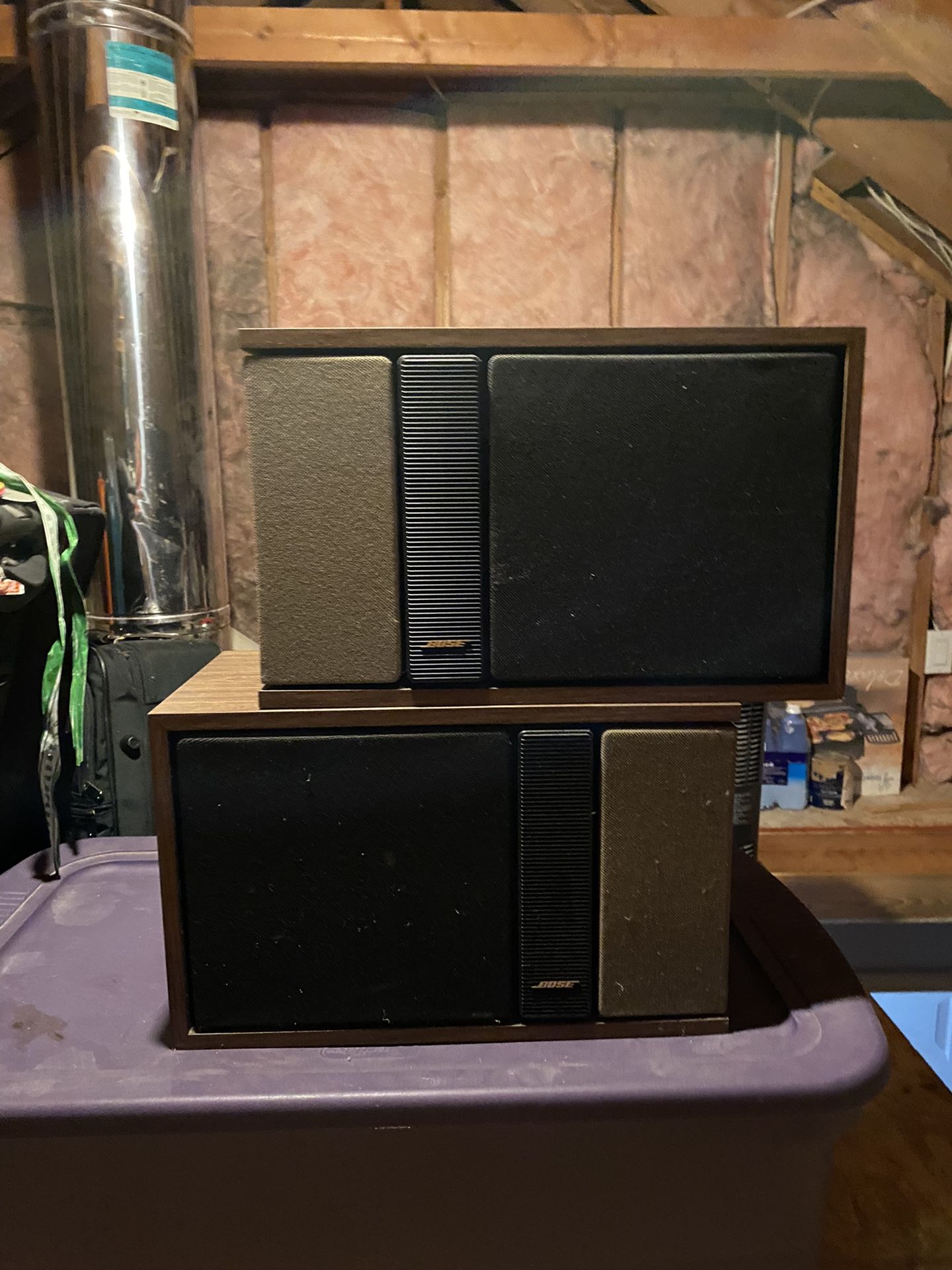 Bose 301 Bookshelf Speakers